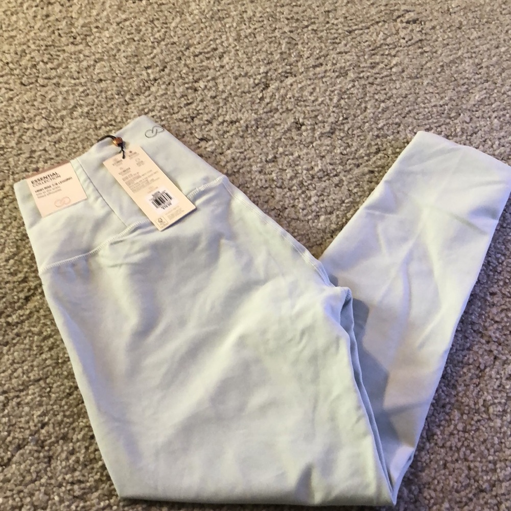 Calia Leggings - Picture 3 of 4